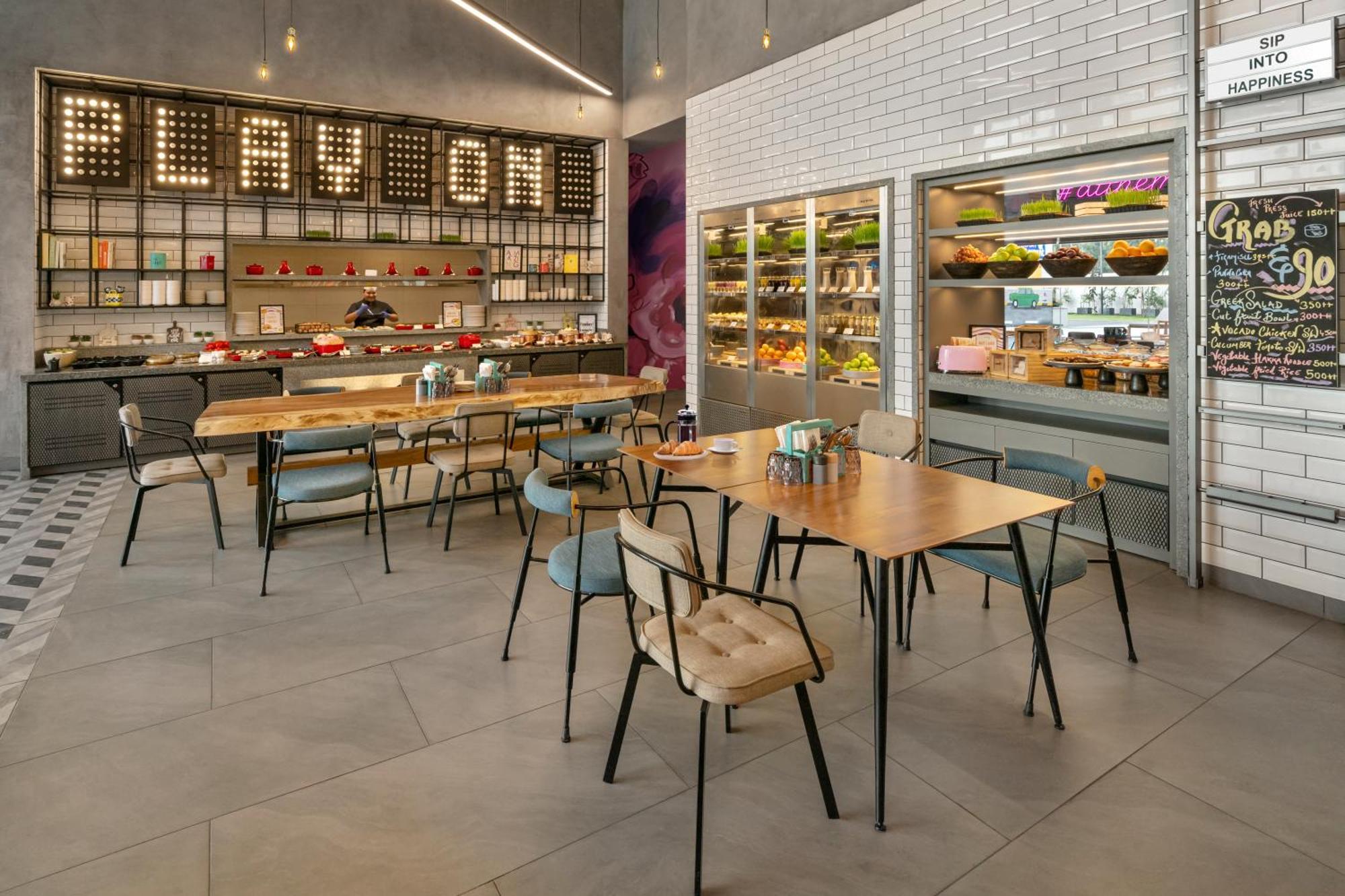 Moxy Bengaluru Airport Prestige Tech Cloud Hotel Devanahalli Kültér fotó