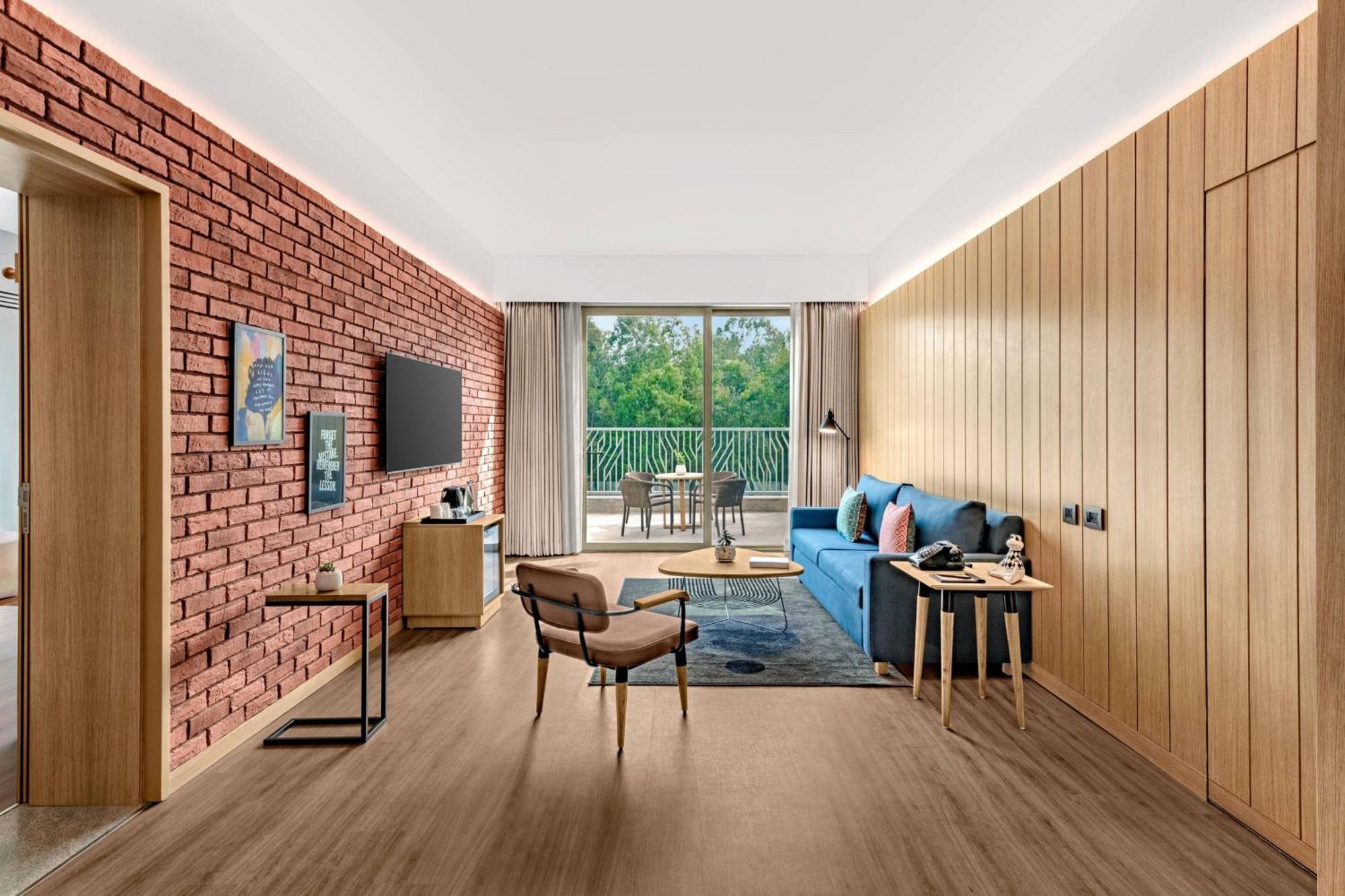 Moxy Bengaluru Airport Prestige Tech Cloud Hotel Devanahalli Kültér fotó
